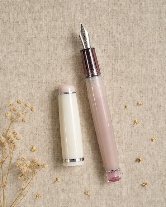 82 Special Edition Fountain Pen (F) - Red Bean